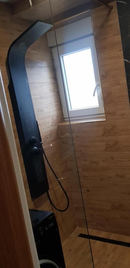 Centar 5 Star Leilighet Kraljevo Eksteriør bilde